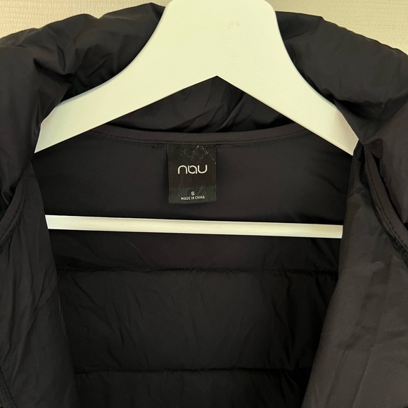 Nau Women's Black Puffer Coat, Small - Picture 7 of 7